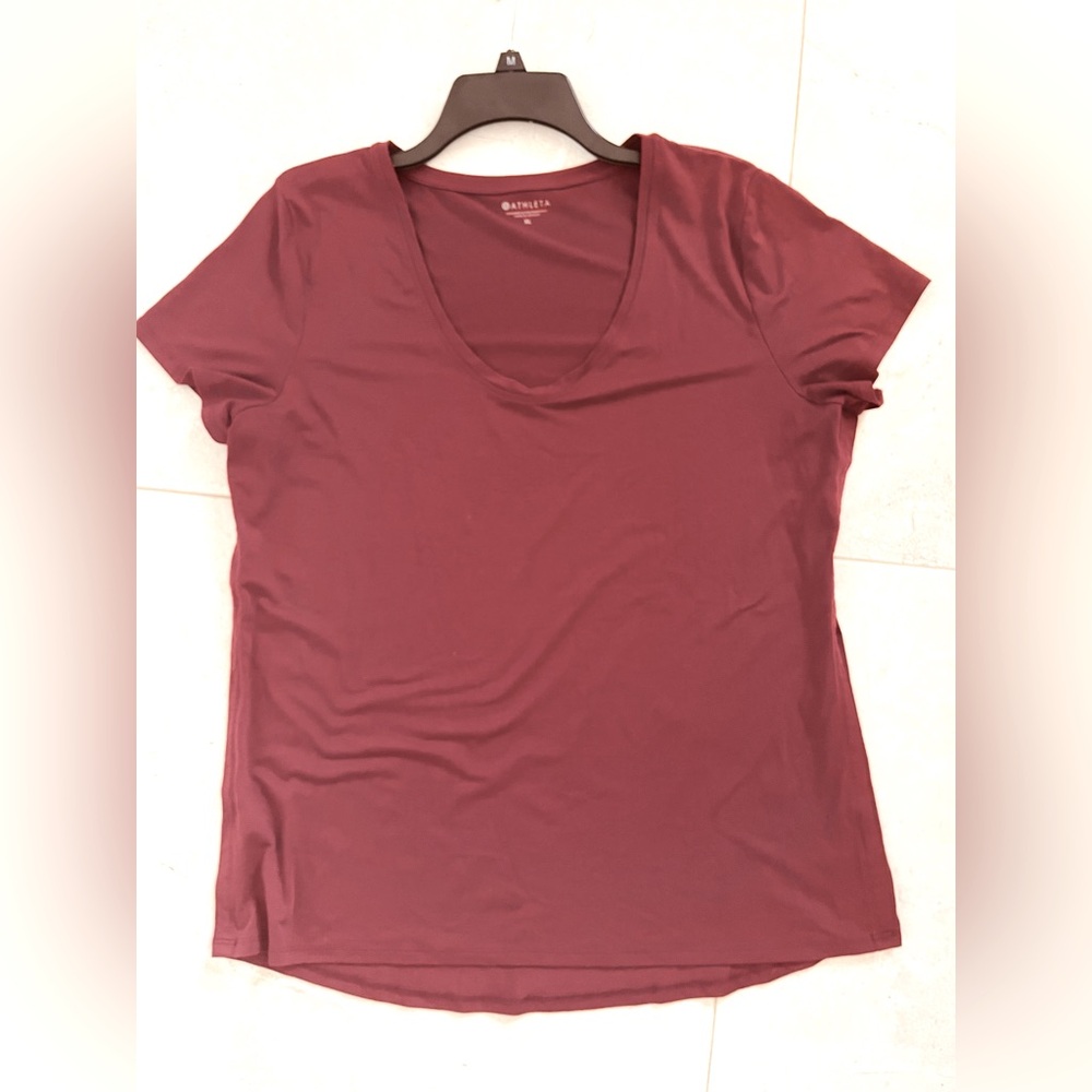 Athleta Burgundy Short Sleeve Tee